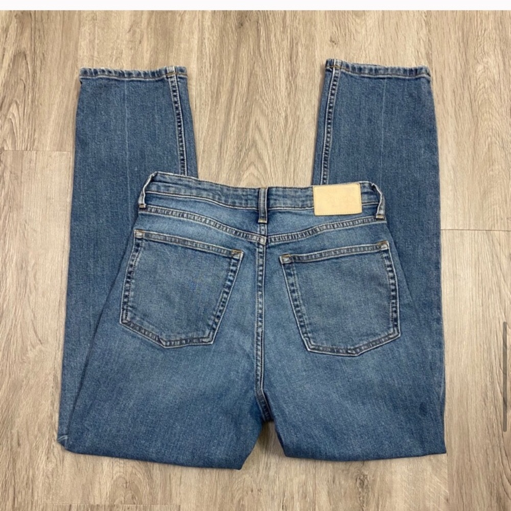 Everlane | High Rise Straight Jean